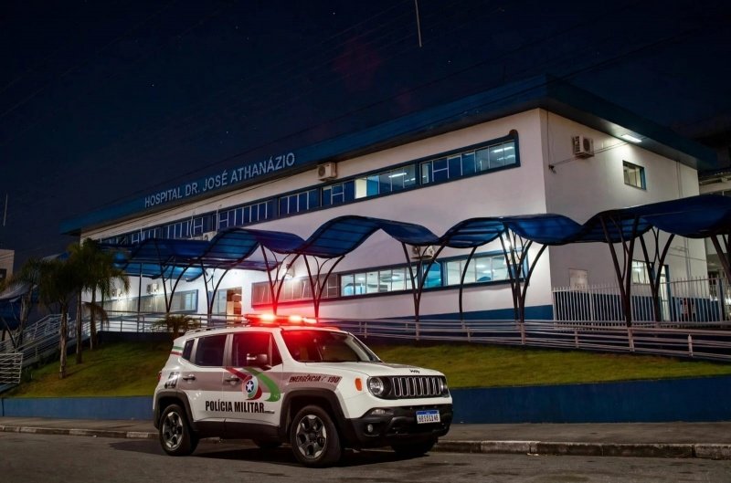 Homem dá entrada no hospital de Campos Novos após ser baleado no pescoço