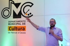 Prefeitura de Herval d’Oeste reinaugura Casa da Cultura em novo endereço