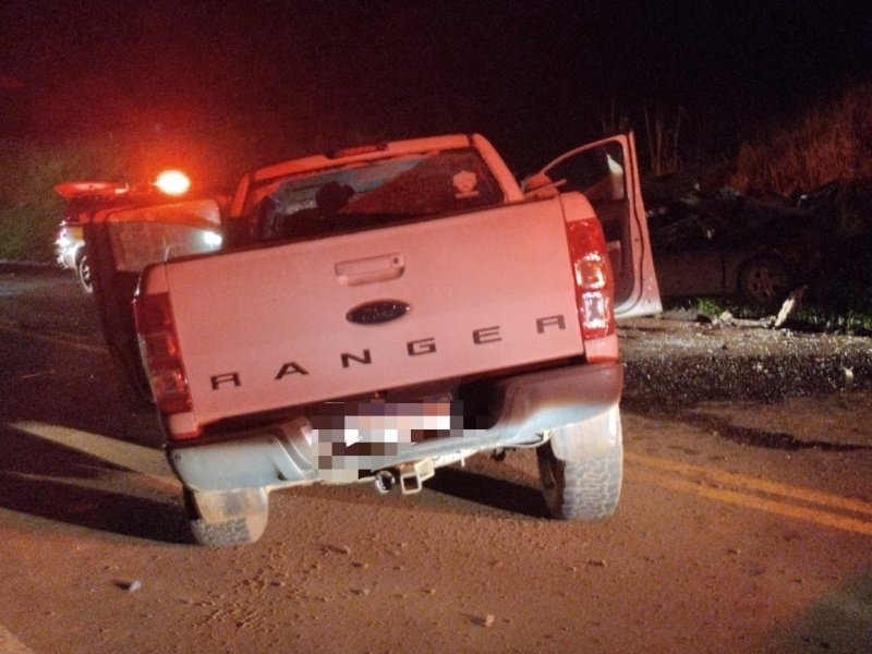 Cantor sertanejo de 23 anos morre em colisão na SC-451