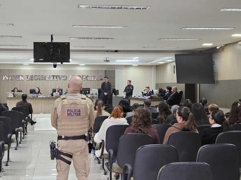 Condenada dupla que matou e queimou morador de rua para simular morte de empresário