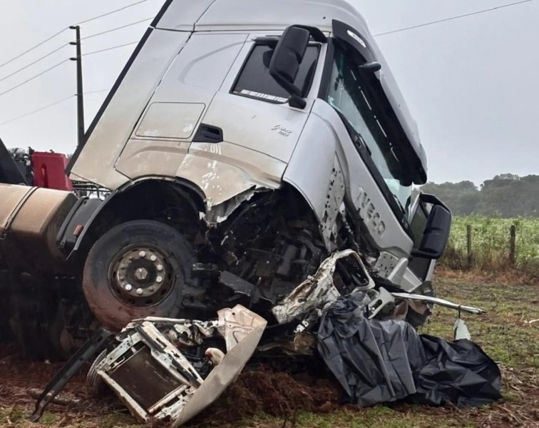 Empresa lamenta morte de empresária e equipe em trágico acidente na BR-470