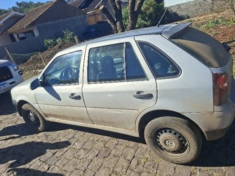 Carro furtado em Água Doce é recuperado pela PM em Treze Tílias
