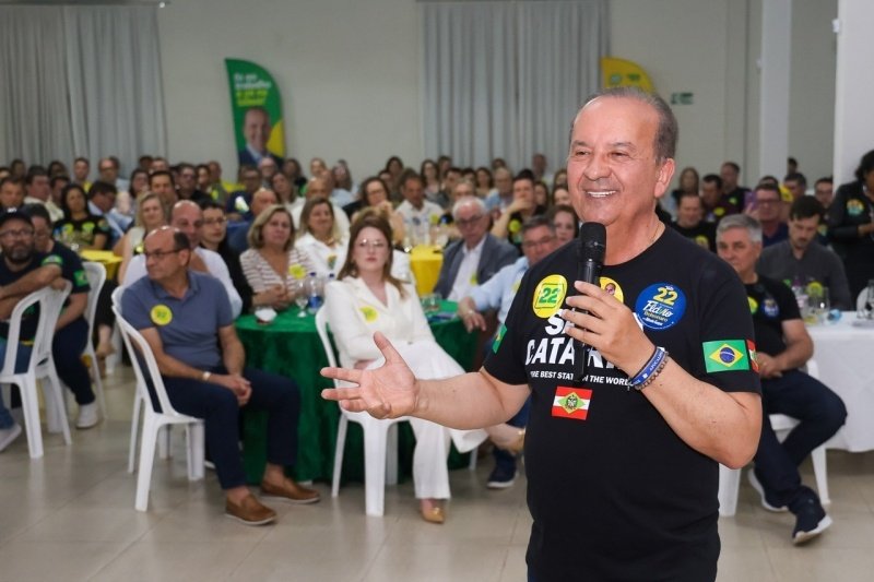Em Joaçaba, Jorginho reúne 16 prefeitos e reforça articulação no Meio-Oeste