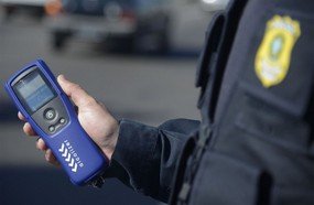 Motorista é preso duas vezes por embriaguez durante a madrugada