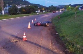 Idoso morre em acidente com motocicleta na BR-282