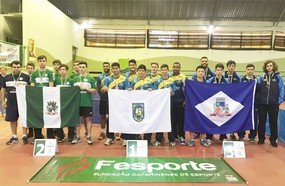 Joaçaba é campeã geral no tênis de mesa dos Joguinhos Abertos