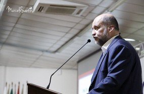Veja como foi a palestra com Clóvis de Barros em Joaçaba