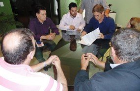 CDL e Prefeitura renovam contrato do Estacionamento Rotativo
