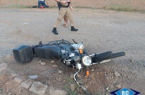 Colisão entre motocicletas deixa dois feridos em Ouro