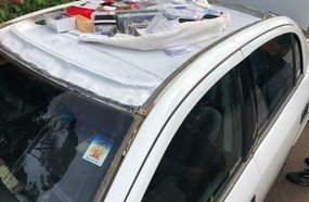 Polícia localiza produtos do Paraguai em teto falso de veículo