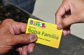 Governo reajusta Bolsa Família em 10%