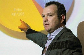 Queda na arrecadação impede convocação de concursados