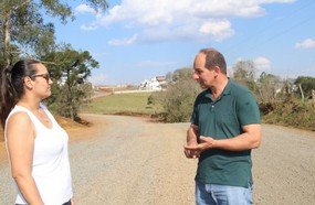 Estrada de acesso à Comunidade Duas Casas recebe melhorias