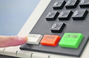 Voto branco ou nulo em candidato só invalida para aquele cargo
