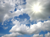 Sol entre nuvens nesta sexta e chuva para o sábado