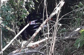 Veículo de Joaçaba sai da pista e deixa três feridos na SC-154