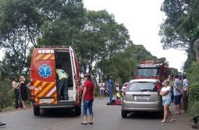 Mulher de 23 anos morre em colisão na SC-135