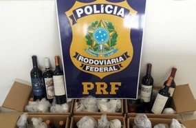 PRF apreende 72 garrafas de vinho importadas ilegalmente