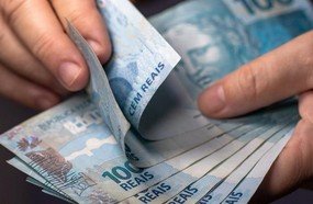 Caixa libera saque da 2ª parcela do auxílio para nascidos em abril