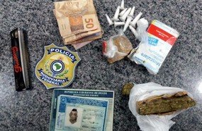 PRF prende jovens com maconha e cocaína em Campos Novos