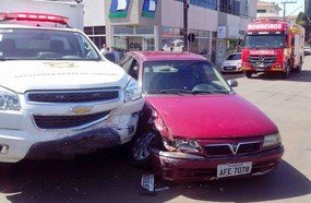 Veículo do IGP de Joaçaba se envolve em acidente em Campos Novos