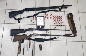 PM apreende armas e munições com suspeitos de caça ilegal