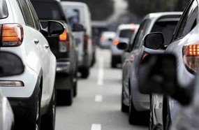 Parcelamento de IPVA de veículos com placas final 0 vence no dia 10