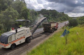 Inicia recuperação asfáltica entre Água Doce e Caçador