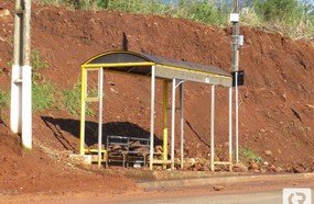 Vereador cobra implantação de abrigo de ônibus em frente ao cemitério