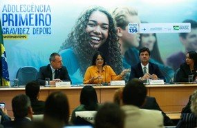 Governo lança campanha para reduzir gravidez na adolescência