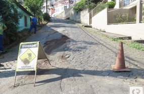 Prefeitura de Herval realiza tapa-buracos na Marechal Deodoro