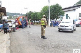 Acidente em frente a Praça de Herval