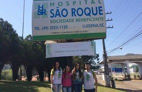 Alunos do IFC fazem ações de prevenção no Hospital São Roque