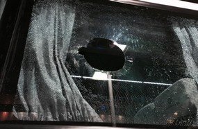 Mais um ônibus é atingido por pedras na BR-282, em Joaçaba