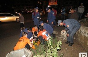 Homem despenca de barranco na cabeceira da Ponte Jorge Lacerda