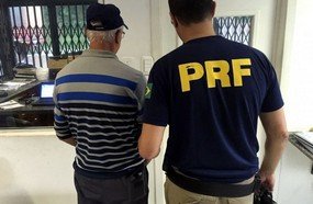 Condutor é preso ao tentar subornar PRFs