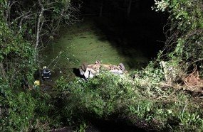 Três jovens morrem em colisão frontal na BR-282