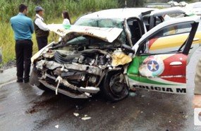 Policial militar fica gravemente ferido em colisão na SC-453