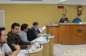 Mantido projeto que proíbe consumo de bebidas alcoólicas em locais públicos