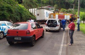 Pacientes de Tangará ficam feridos em colisão na Caetano Branco
