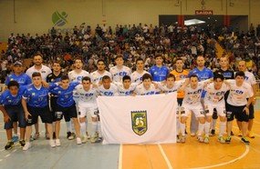 Joaçaba enfrenta Canoinhas no primeiro jogo da decisão hoje a noite