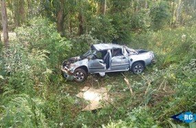 Casal de Herval dOeste fica ferido na SC 150 em Capinzal