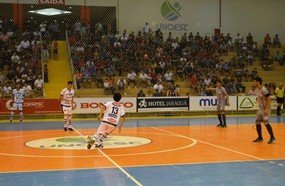Joaçaba Futsal enfrenta Blumenau em casa neste domingo