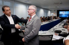 Governador anuncia a convocação de 51 novos delegados