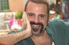 Ator Guilherme Karan morre aos 58 anos no Rio