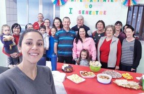 Turmas de ginástica realizam confraternizações