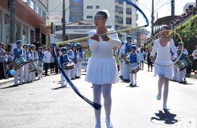 Desfile Cívico contou com 40 apresentações em Herval d´Oeste