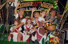 Começam as festas de outubro em Santa Catarina
