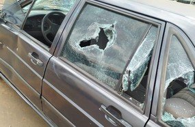 Motorista destrói carro após ser informado que ele seria apreendido