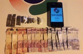 Jovens são detidos com drogas em Campos Novos